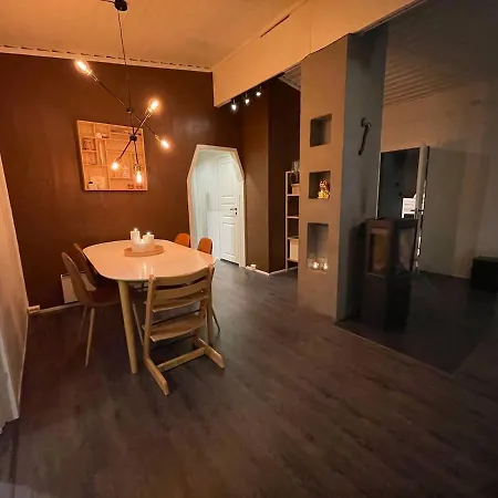 In Jarfjord, Sor-varanger * Karpbukt